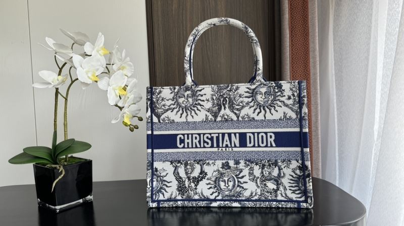 Christian Dior Shopping Bags